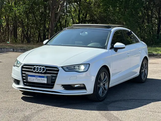 Carro Audi A3 2014 1.8 TFSI Ambition S Tronic