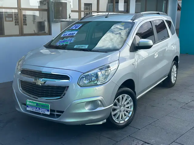 Carro Chevrolet Spin 2014 LT 5S 1.8 (Aut) (Flex)
