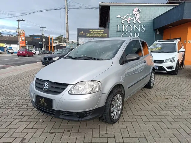 Carro Volkswagen Fox 2009 Trend 1.0 8V (Flex)