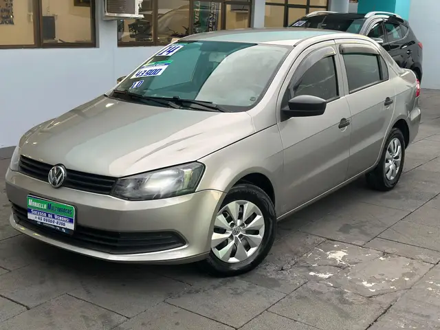 Carro Volkswagen Voyage 2014 1.0 TEC (Flex)