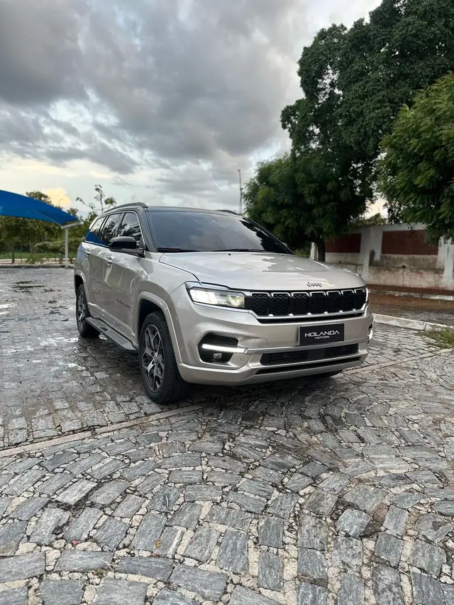 Carro Jeep Commander 2022 Overland TD380 Diesel 4x4 (Aut)