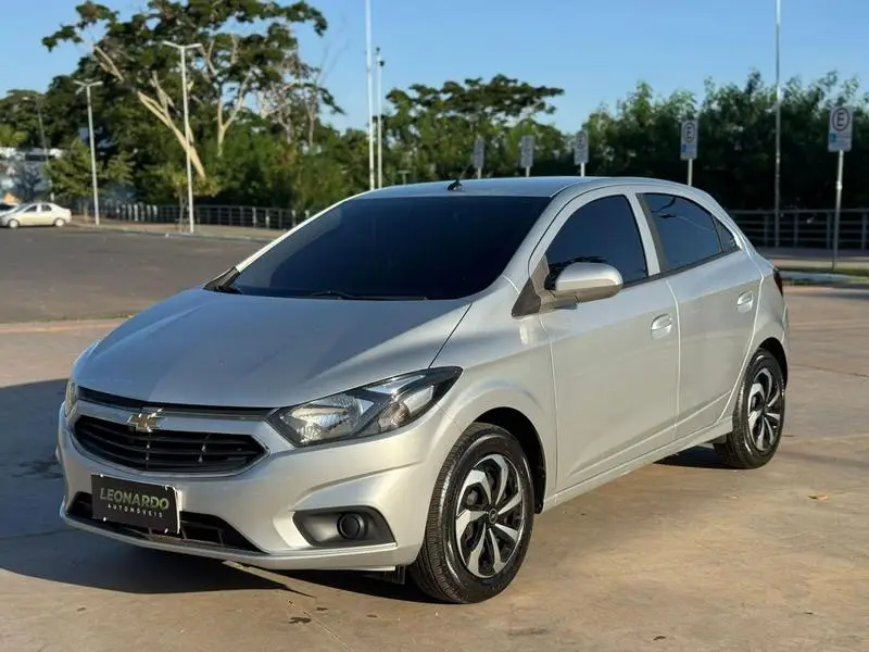 Chevrolet Onix 1.4 LT SPE/4 (Aut)