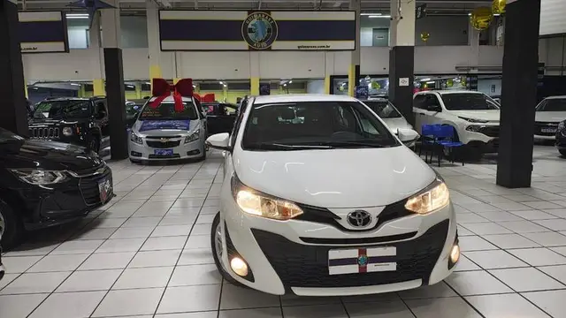Carro Toyota Yaris 2019 1.3 XL (Flex)