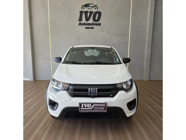 Carro Fiat Mobi 2024 Trekking 1.0