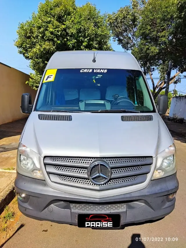 Carro Mercedes-Benz Sprinter 2019 FURGAO 415 CDI  F43A UP5