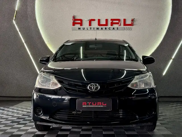 Carro Toyota Etios Sedan 2016 XS 1.5 (Flex)