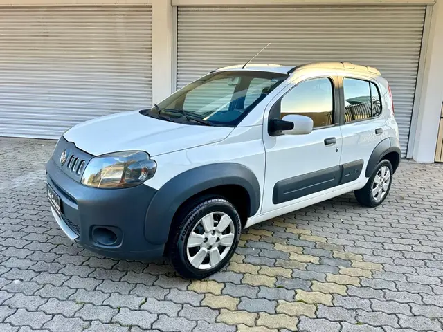 Carro Fiat Uno 2013 Way 1.0 8V (Flex) 4p