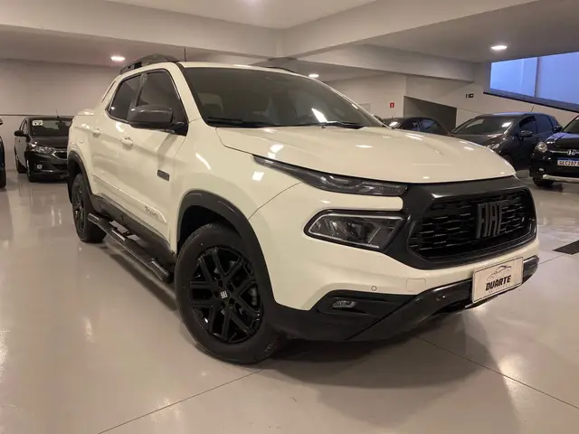 Carro Fiat Toro 2022 Ultra 2.0 TDI 4x4 (Aut)
