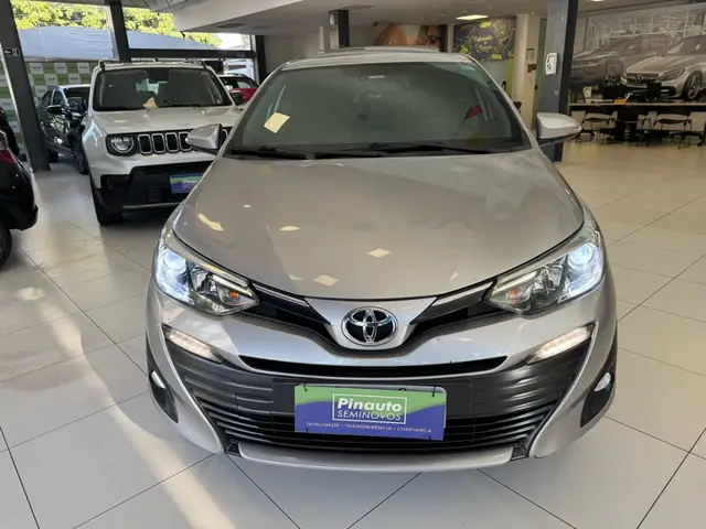 Carro Toyota Yaris Sedan 2020 1.5 XLS CVT (Flex)