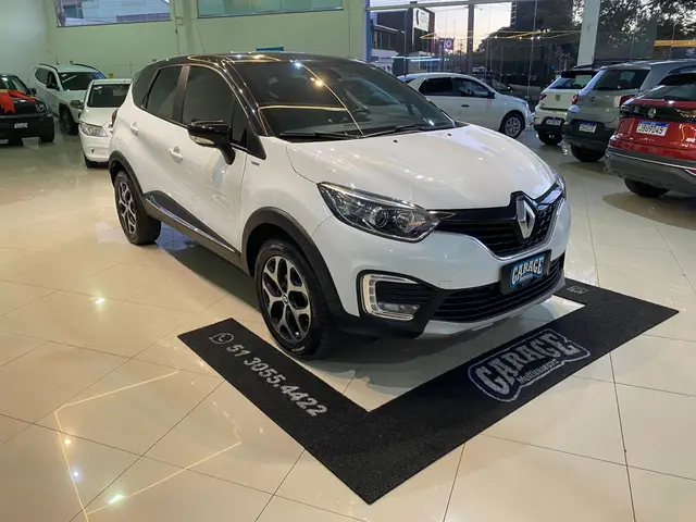 Carro Renault Captur 2021 BOSE 1.6 16v SCe CVT (Flex)