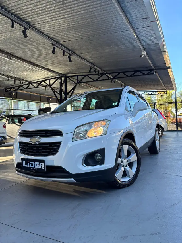 Carro Chevrolet Tracker 2014 LTZ 1.8 16v Ecotec (Aut) (Flex)