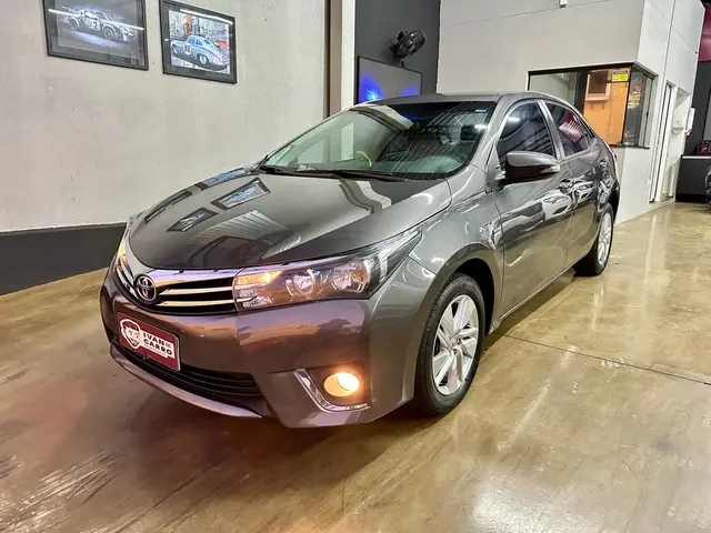 Carro Toyota Corolla 2016 1.8 GLi (Aut.)