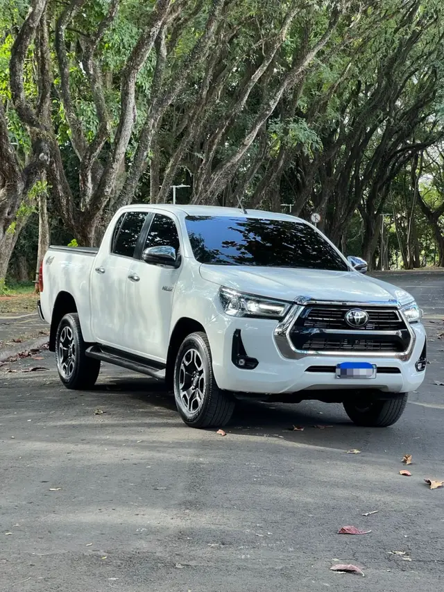 Carro Toyota Hilux Cabine Dupla 2022 SRX Limited 4x4 2.8 Diesel