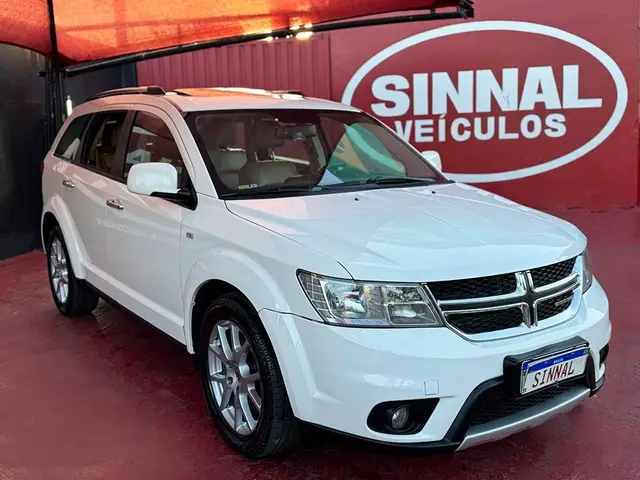 Carro Dodge Journey 2015 RT 3.6 V6