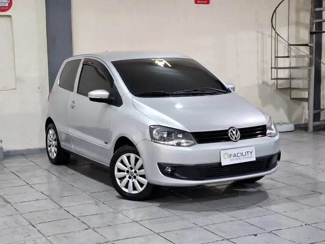Carro Volkswagen Fox 2011 1.0 8V (Flex) 2p