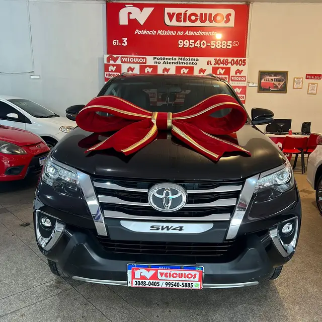 Carro Toyota SW4 2019 2.8 TDI SRX 5L 4x4 (Aut)