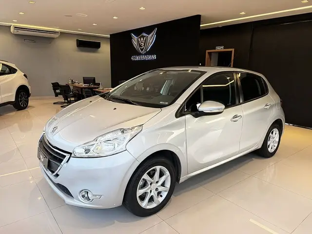 Carro Peugeot 208 2015 Active Pack 1.5 8V (Flex)