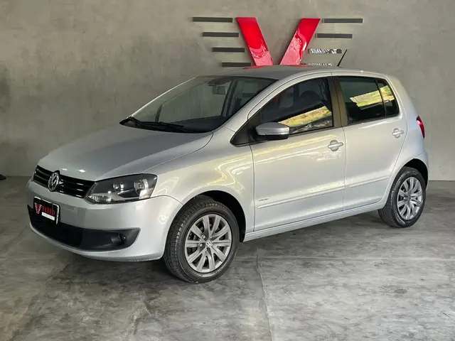 Carro Volkswagen Fox 2013 1.6 VHT (Flex)