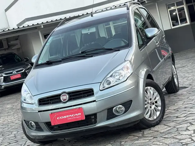 Carro Fiat Idea 2012 Essence Italia 1.6 16V (Flex)