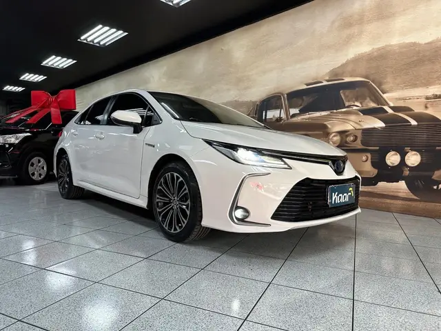 Carro Toyota Corolla 2023 Altis Hybrid Premium 1.8 Flex