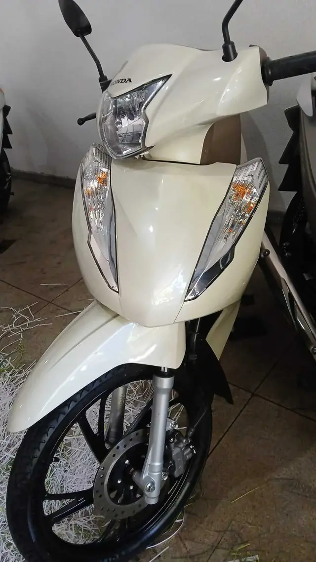 Moto Honda Biz 125i 2024 Flex