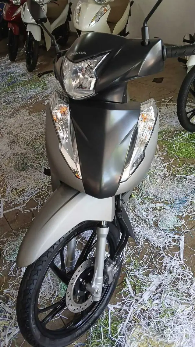 Moto Honda Biz 125i 2024 Flex