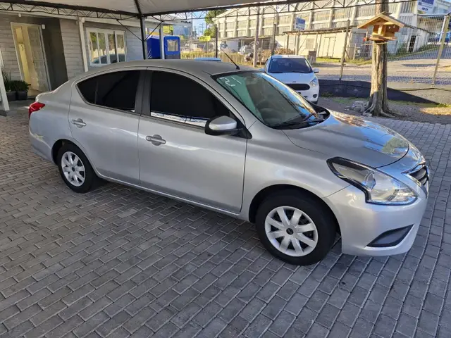 Carro Nissan Versa 2021 1.6 16V V-Drive Plus CVT (Flex)