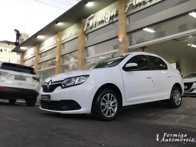 Carro Renault Logan 2015 Expression 1.0 16V (flex)