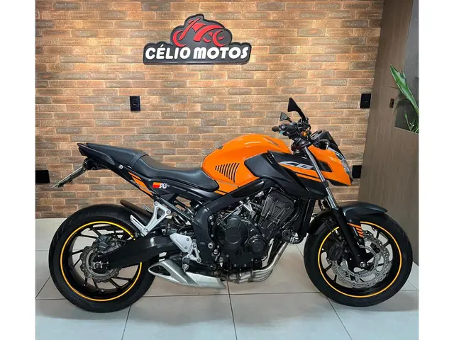 Carro Honda CB 650F 2019 (ABS)
