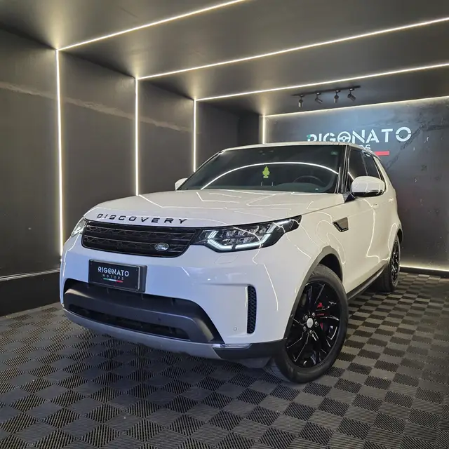 Carro Land Rover Discovery 2018 3.0 TD6 SE 4WD