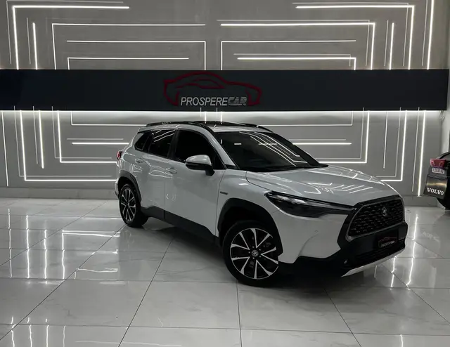 Carro Toyota Corolla Cross 2024 XRX Hybrid 1.8