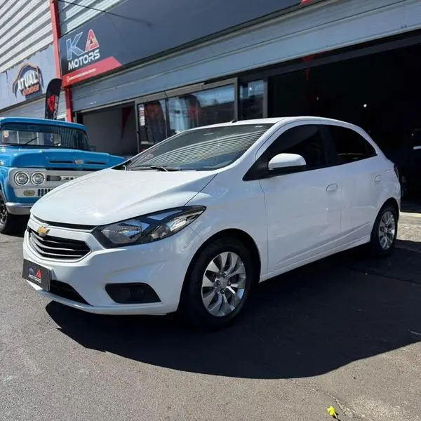 Carro Chevrolet Onix 2018 1.4 LT SPE/4