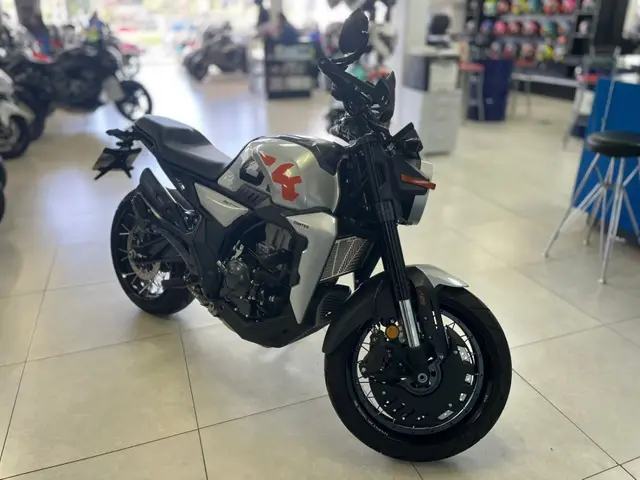 Carro Zontes GK350 2025 ABS