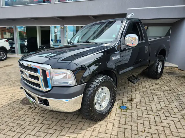 Carro Ford F-250 2005 F250 XLT 4.2 Turbo (Cab Simples)