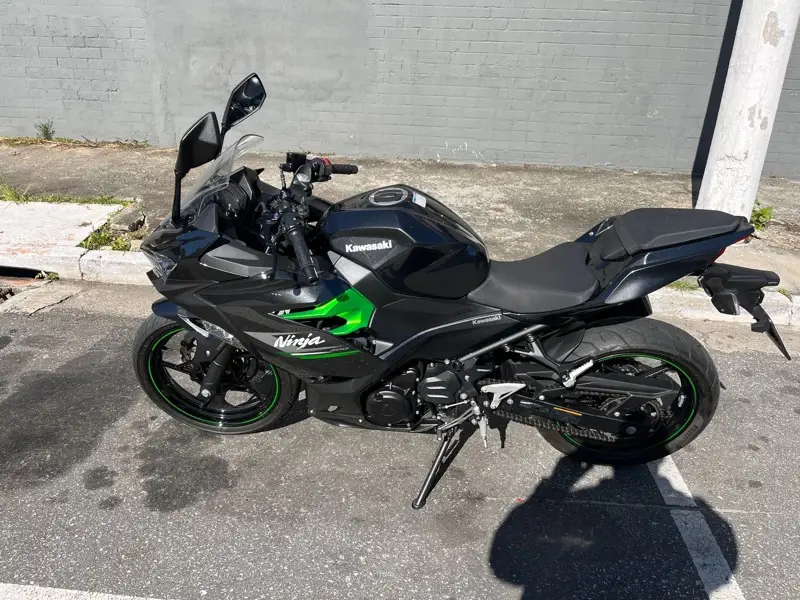 Kawasaki Ninja 400