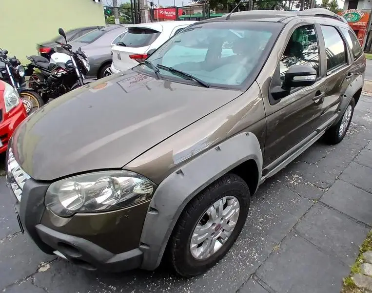 Fiat Palio Weekend Adventure Locker 1.8 8V (Flex)