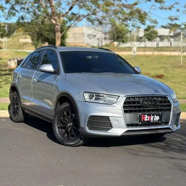 Carro Audi Q3 2016 1.4 TFSI Ambiente S Tronic