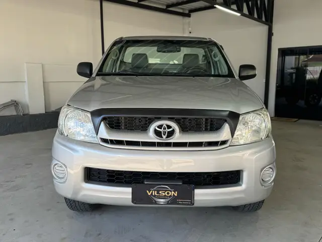 Carro Toyota Hilux Cabine Simples 2010 Hilux STD 4x4 2.5 (cab. simples)