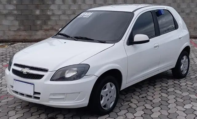 Carro Chevrolet Celta 2014 LT 1.0 (Flex)