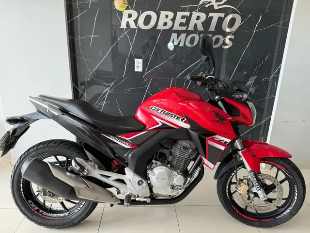 Moto Honda CB 250F Twister 2018 Standard