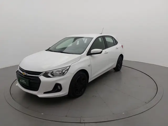 Carro Chevrolet Onix Plus 2024 LT 1.0
