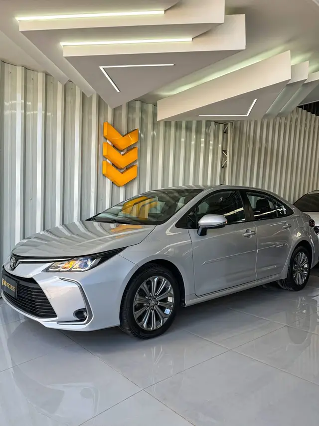 Carro Toyota Corolla 2022 XEi 2.0 Flex 16V Aut.
