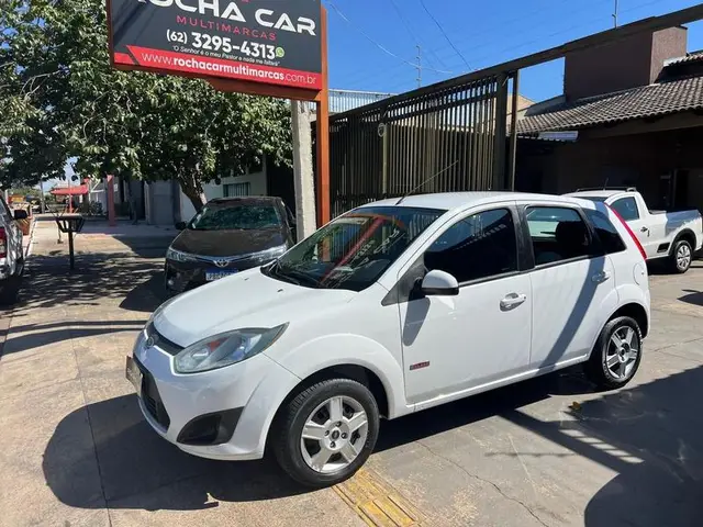 Carro Ford Fiesta Hatch 2013 1.6 (Flex)