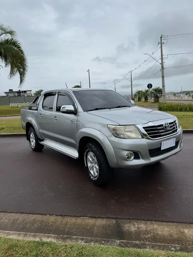 Carro Toyota Hilux Cabine Dupla 2015 Hilux 2.7 SRV CD 4x4 (Flex) (Aut)