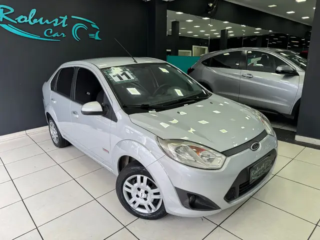 Carro Ford New Fiesta Sedan 2011 SE 1.6 (Flex)