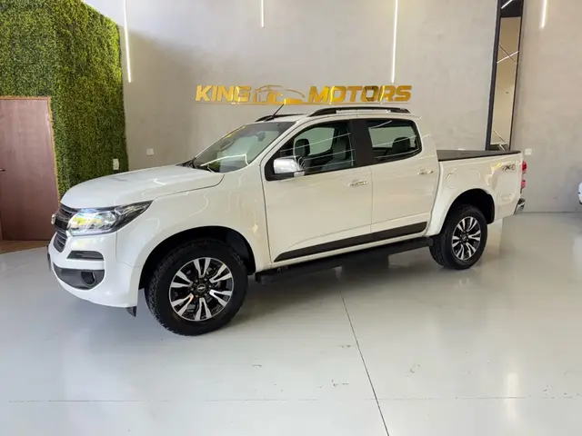 Carro Chevrolet S10 Cabine Dupla 2017 S10 2.8 CTDI LTZ 4WD (Cabine Dupla) (Aut)