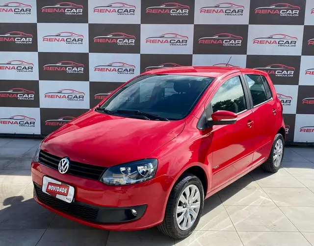 Carro Volkswagen Fox 2013 1.0 VHT (Flex) 4p