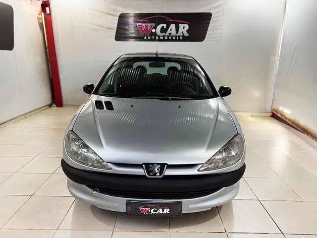 Carro Peugeot 206 2005 Hatch. Sensation 1.0 16V