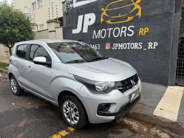Carro Fiat Mobi 2018 FireFly Drive 1.0 (Flex)