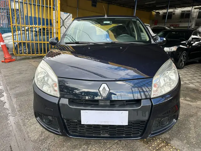 Carro Renault Sandero 2013 Authentique 1.0 16V (flex)